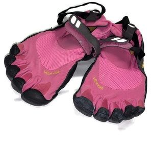 Vibram hiking running shoes